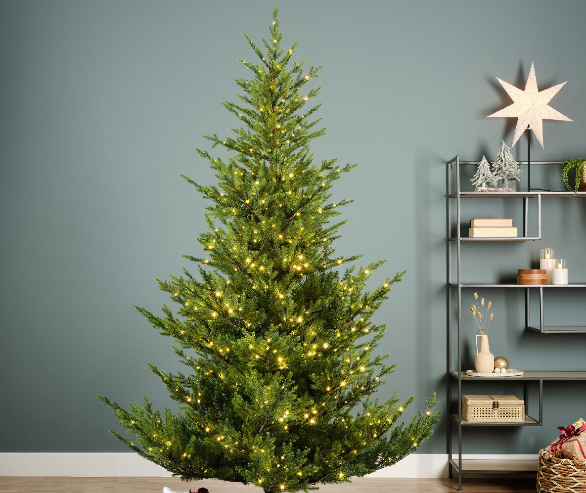 Pre-Lit Trees