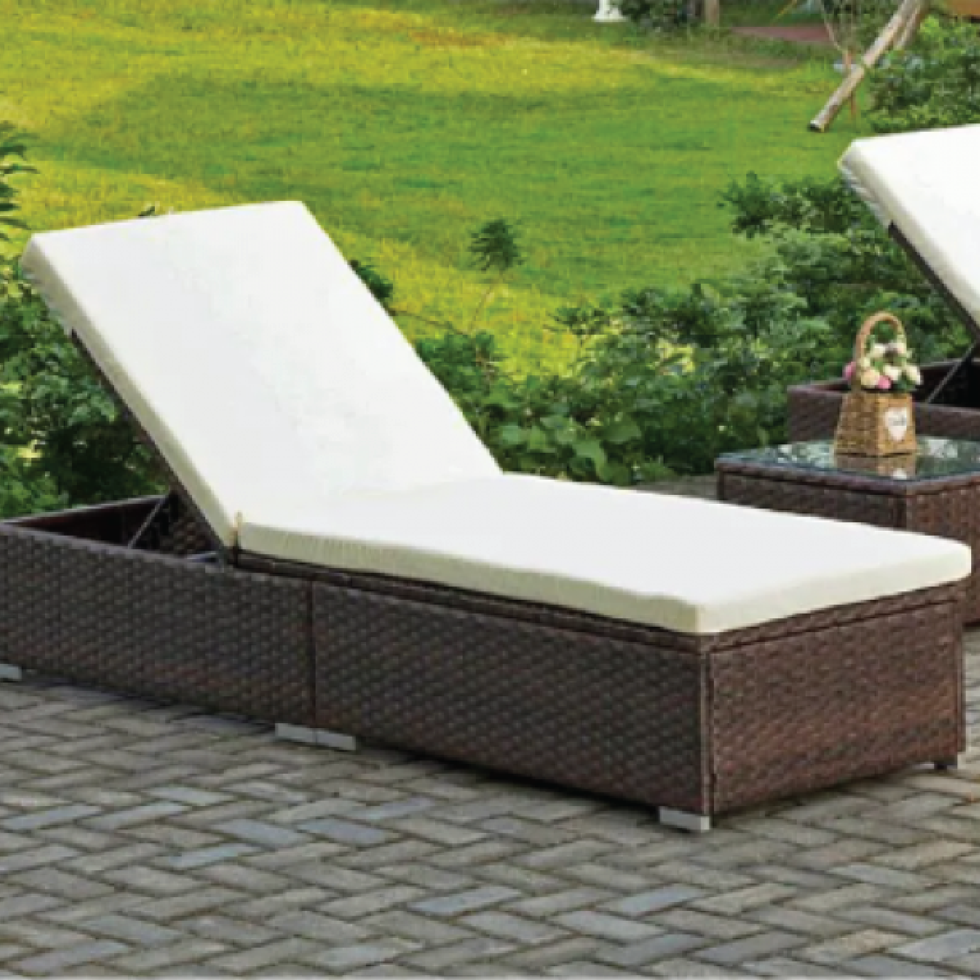 Rathwood sun hot sale lounger
