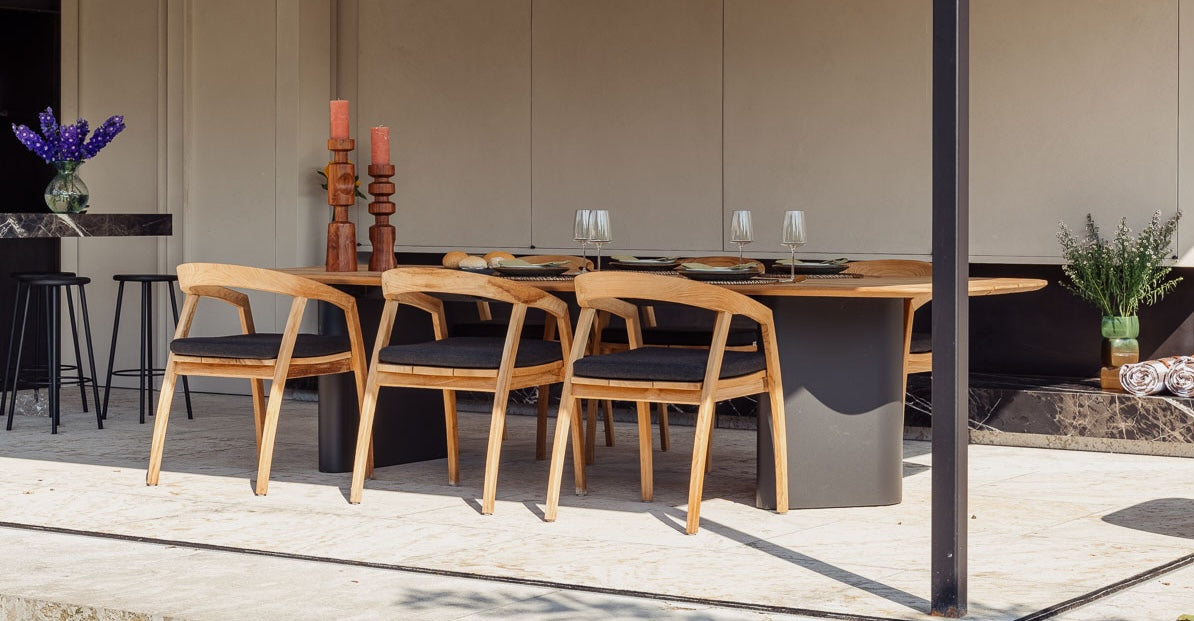 Garden Chairs & Benches