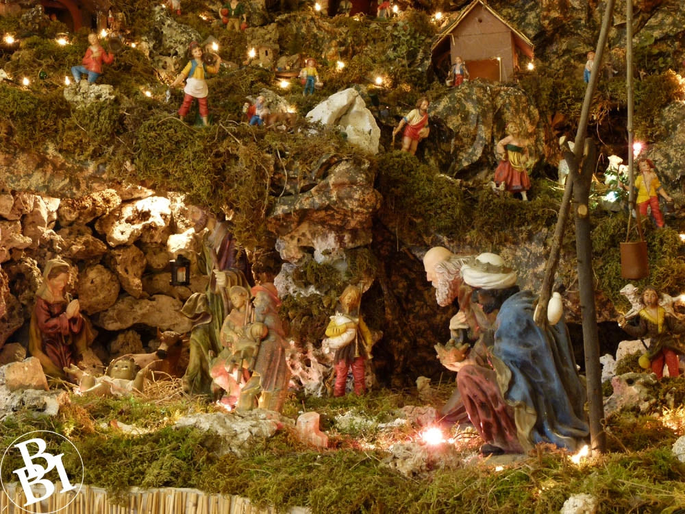 Nativity Crib