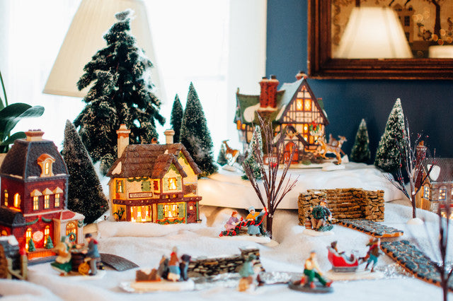 Pre-Lit Ornaments