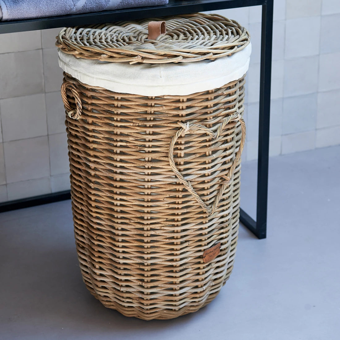 RR Heart Laundry Basket (RM)