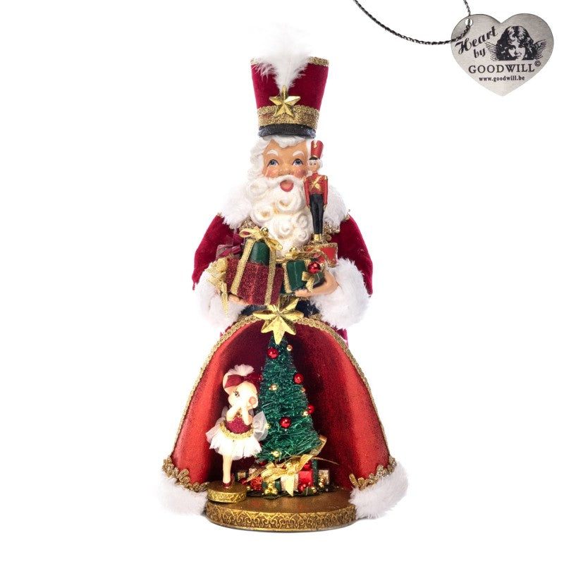 Nutcracker Santa with Tree / Bettina Scene - Red