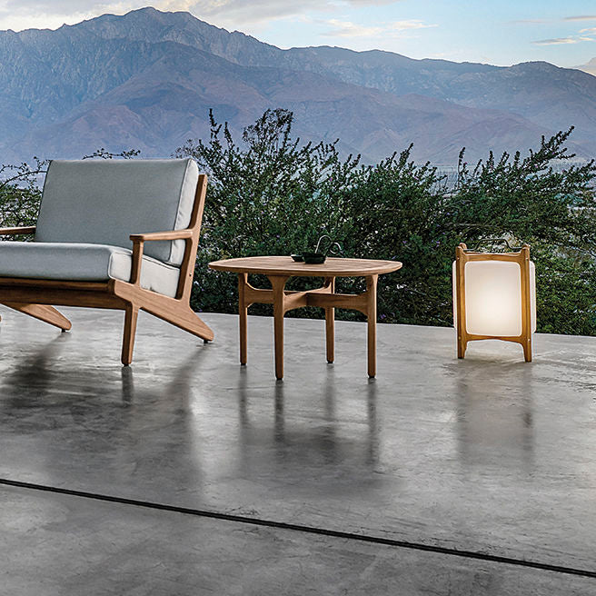 Bay Side Table