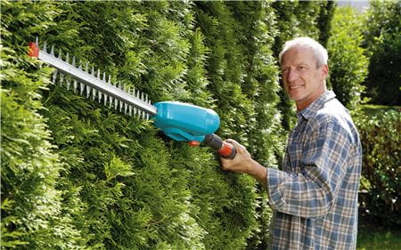 Telescopic Hedge trimmer THS 42/18V-P4A Solo