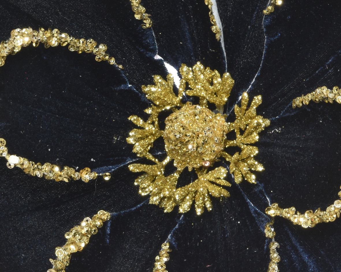 Magnolia Velvet on Clip - Night blue
