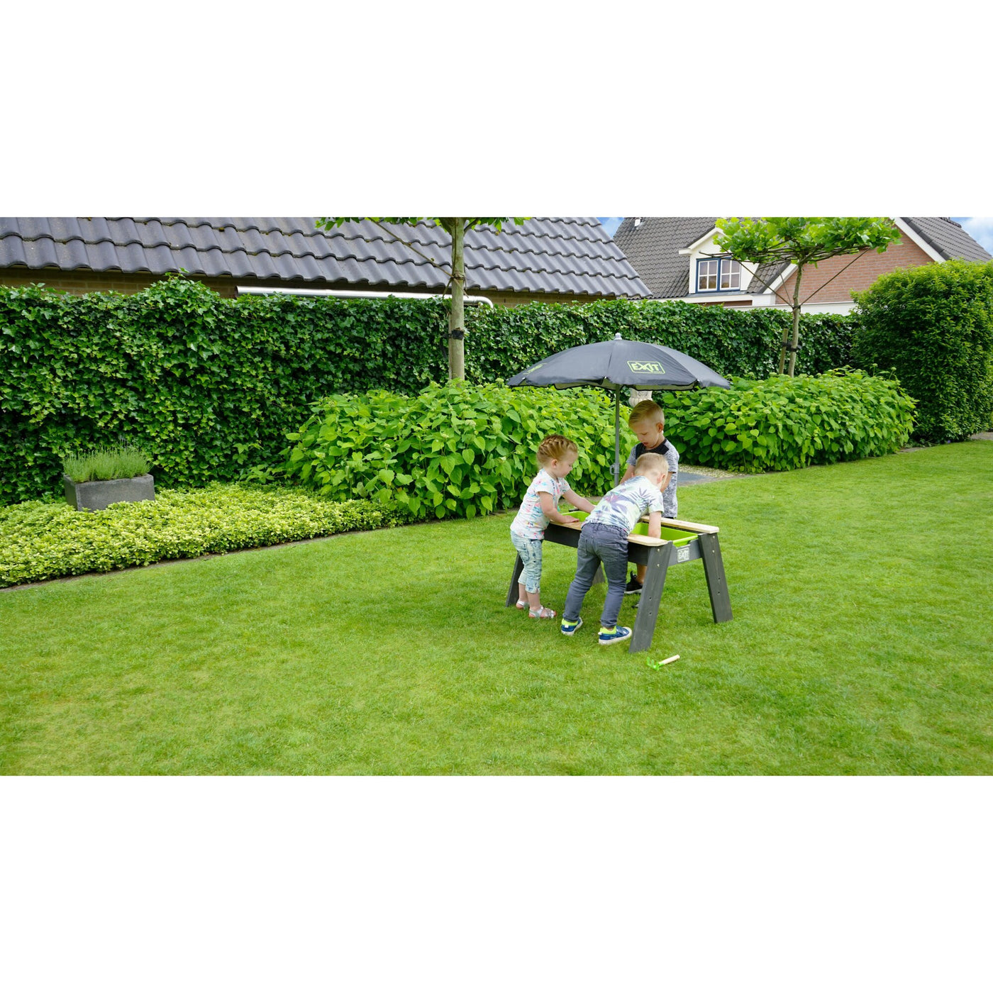 EXIT Aksent Sand & Water Table with Parasol and Gardening Tools