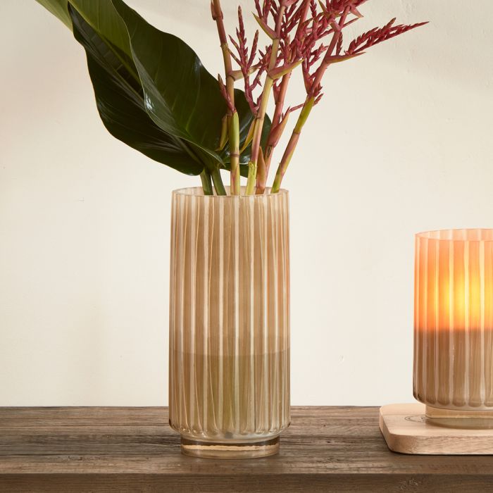 RM Flamenco Vase