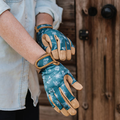 KS Comfort Gloves Flutter Bugs Teal Sml