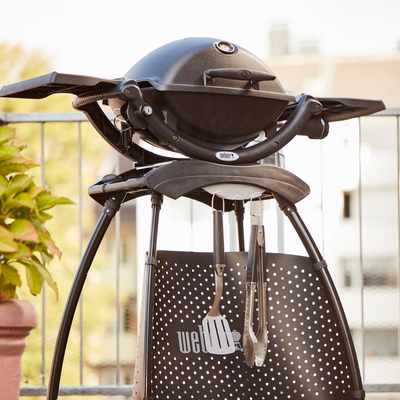 Weber Q 1200 with Stand - Black