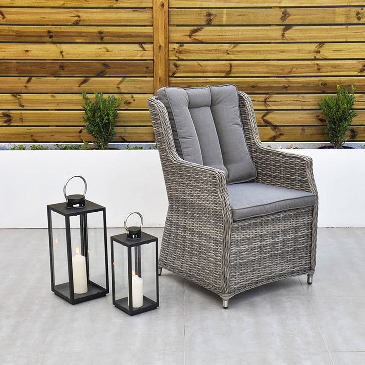 Yale Dining Chair & Dark (Dark)