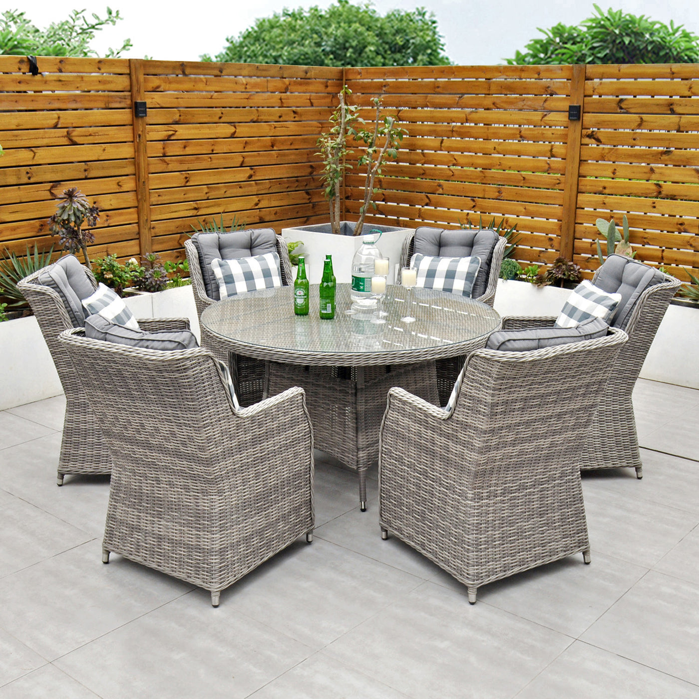 Yale - 6 Seat Set with 135cm Round Table (Grey Cushions)